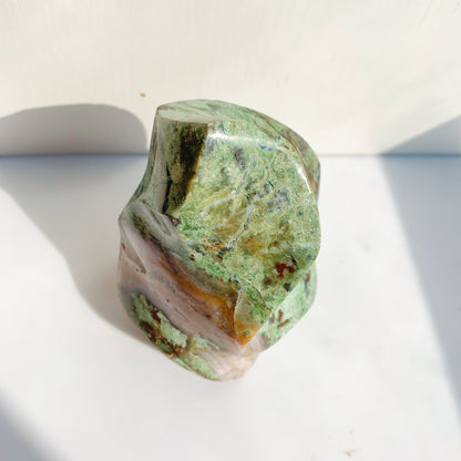 730g Green opal crystal flame home decor