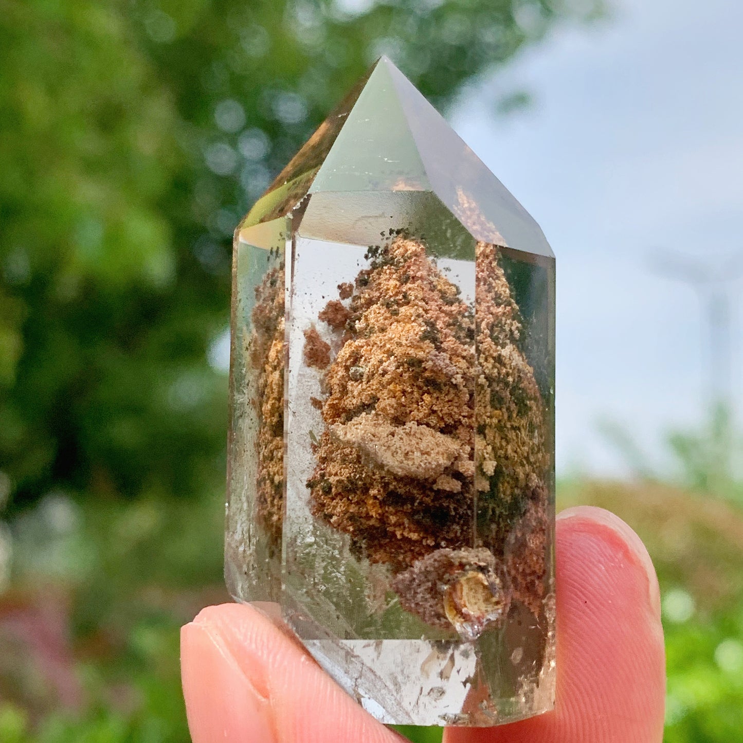 Garden quartz tower