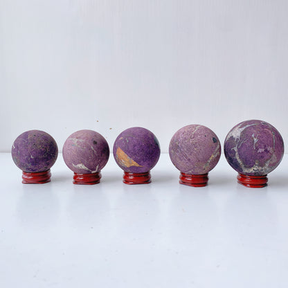 Purplerite sphere