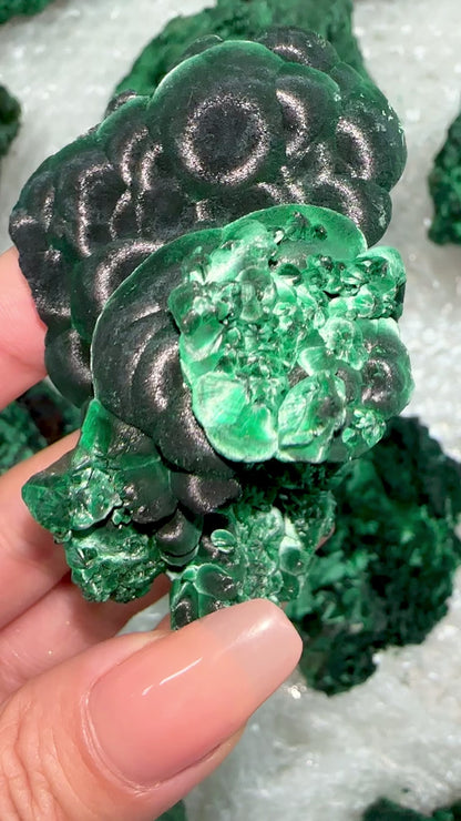 Malachite specimen